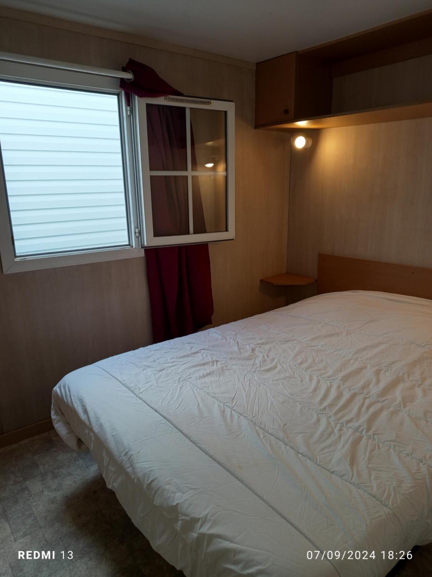 Vacances Familiales Dans Camping Avec Piscine Fréjus Eksteriør billede