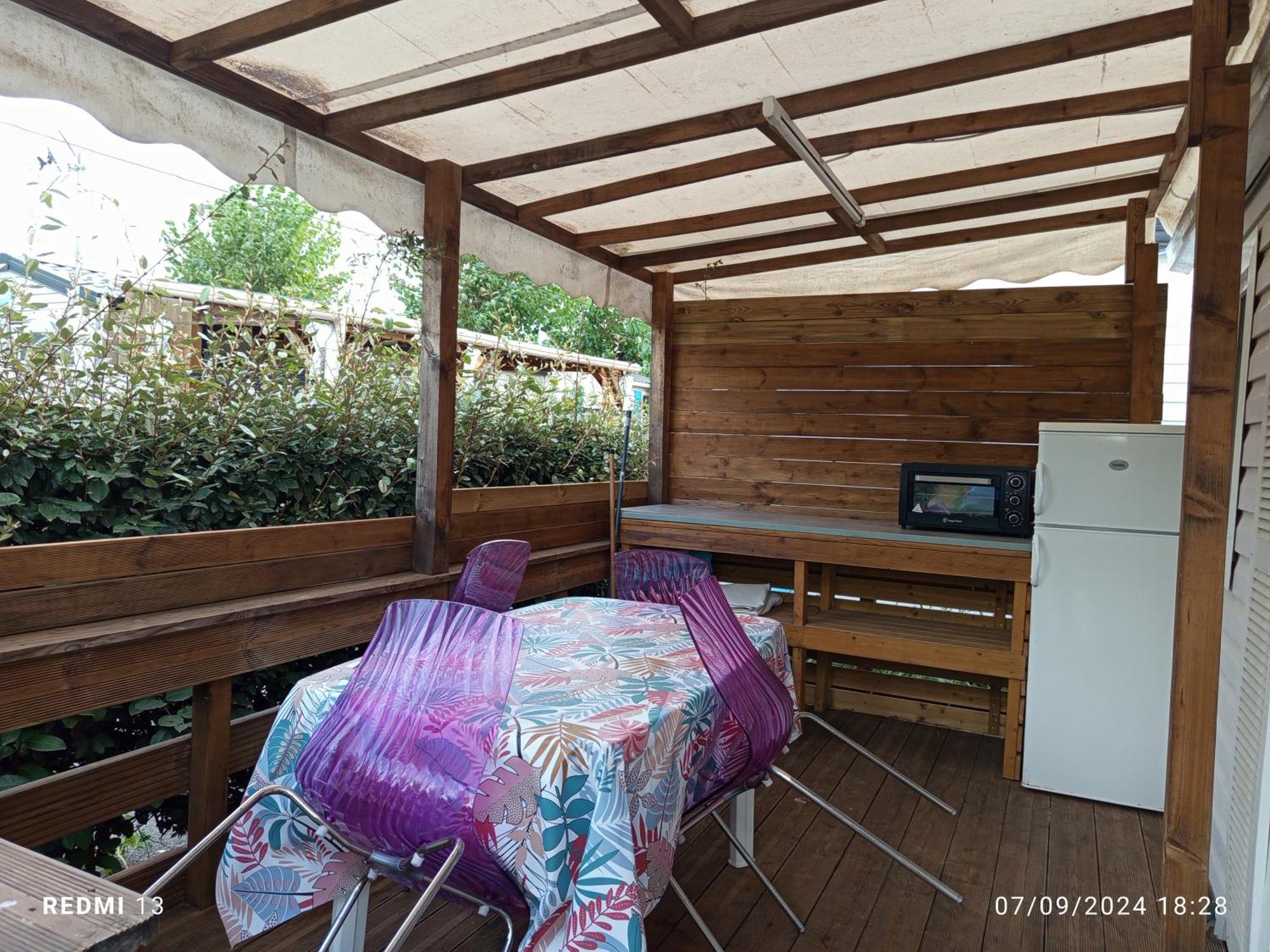 Vacances Familiales Dans Camping Avec Piscine Fréjus Eksteriør billede